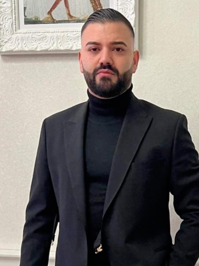 Sasa J.