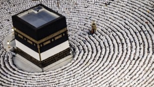 Hasan E. wurde wohl irrtümlich für einen „Lone Wolf“ gehalten. Der Verteidiger des „Swift-Attentäters“ ortet gar ein „Multiorganversagen der Ministerien“ (Symbolbild). (Bild: AFP)