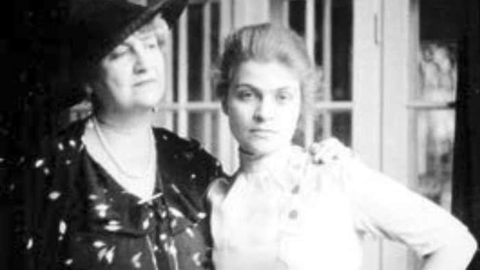 Alma and Anna Mahler