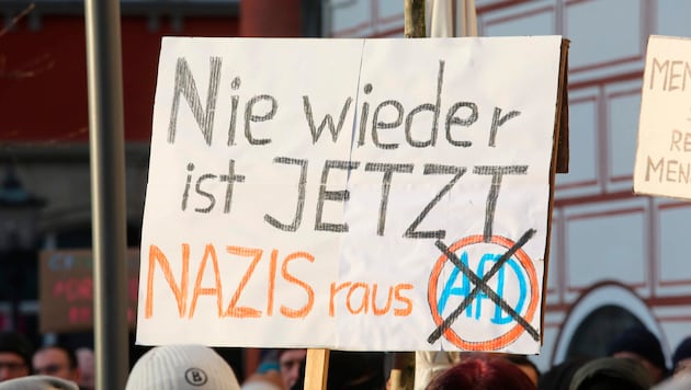 Nationwide, 61% of respondents reject the idea of the AfD becoming part of the state governments in Saxony, Thuringia and Brandenburg, even with high shares of the vote. (Bild: www.viennareport.at)