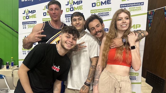 Die Internet-Stars standen für Fotos zur Verfügung.