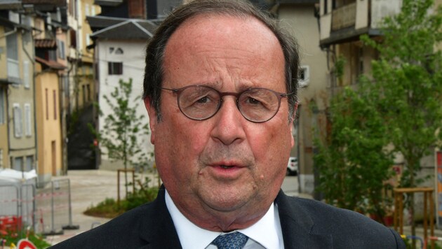 François Hollande volt francia elnök (Bild: AFP/Pascal Lachenaud)