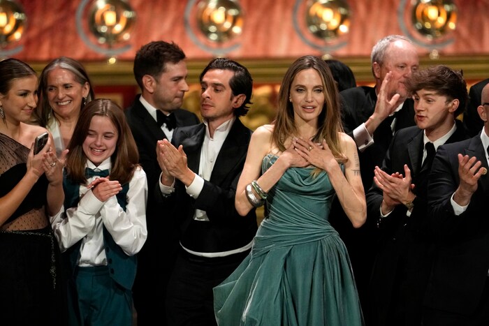 The beautiful mother-daughter duo were delighted to receive four Tony Awards for their musical ...