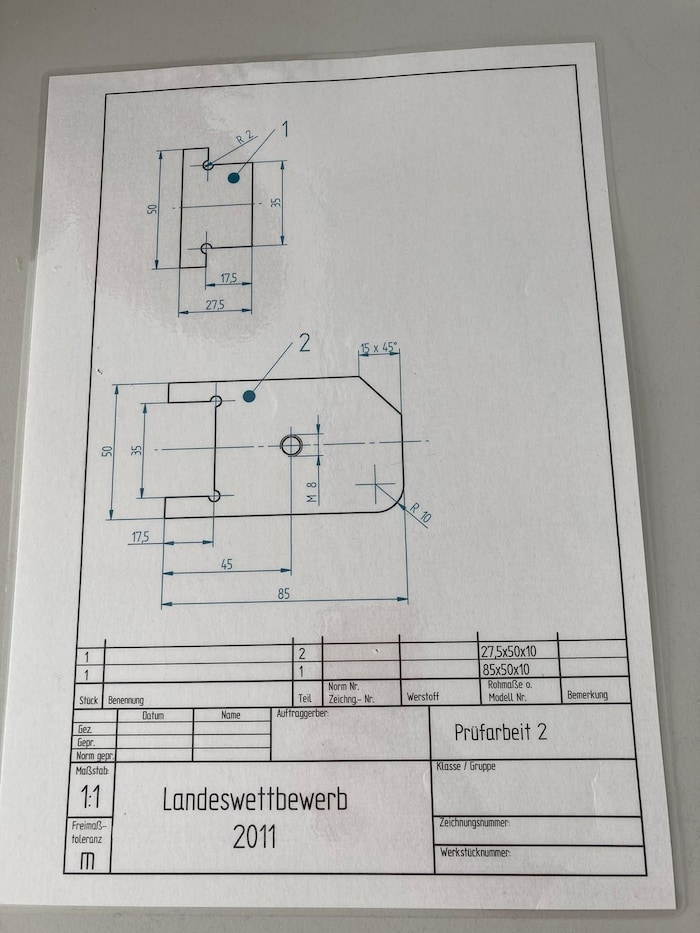 Dieses Werkstück haben die Schüler angefertigt. Für Uwe Tschida ist es einerseits wichtig, dass ...