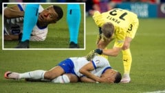 Österreich-Goalie Pentz holte für Mbappe Hilfe. Der erwies sich danach als unsportlich. (Bild: GEPA/GEPA pictures)