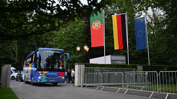 The team bus of the Portuguese national team