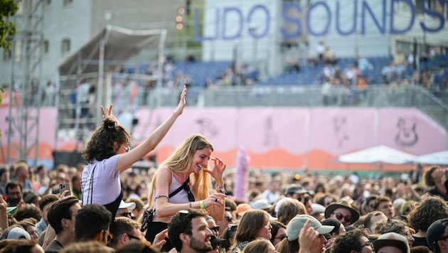 Rock along, party along, chill out - at Lido Sounds on the Urfahran market square. (Bild: Wenzel Markus)