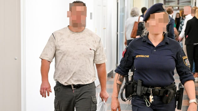 The defendant (45) was released from custody. (Bild: Dostal Harald/Dostal Harald, Krone KREATIV)