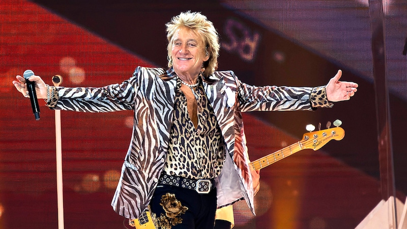 Rod Stewart is aware of his finiteness, but he can still manage 15 years "easily", he says. (Bild: APA/AP)