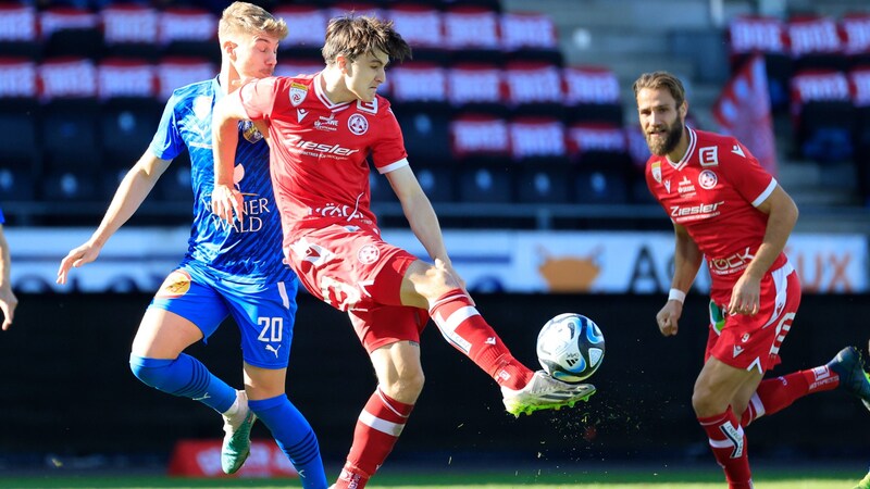 Striker Jan Stefanon (center) was never really able to assert himself at GAK. (Bild: GEPA pictures)