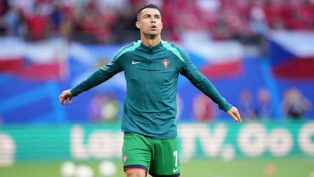 Cristiano Ronaldo is still chasing records! (Bild: AP ( via APA) Austria Presse Agentur/ASSOCIATED PRESS)