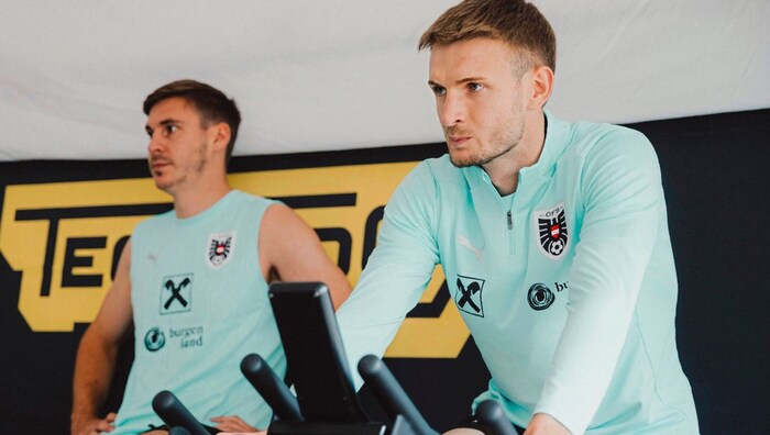Wöber (li.), Posch & Co. lockerten gestern nur auf ihren Technogym-Rädern aus,