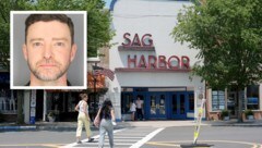 Justin Timberlake wurde am Dienstag im Urlaubsort Sag Harbor wegen Trunkenheit am Steuer verhaftet. Der Sänger soll auch ein Stoppschild überfahren haben. (Bild: Krone KREATIV/ APA/AFP/Adam GRAY, AP Photo/Julia Nikhinson SAG HARBOR POLICE DEPARTMENT / AFP, AP Photo/Julia Nikhinson)