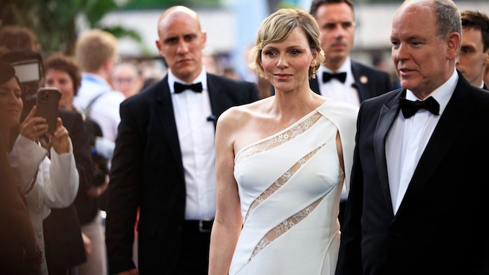 Charlene zeigte sich an der Seite von Fürst Albert ziemlich sexy!