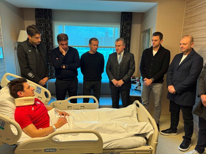 Umut Meler nach der Attacke im Krankenhaus