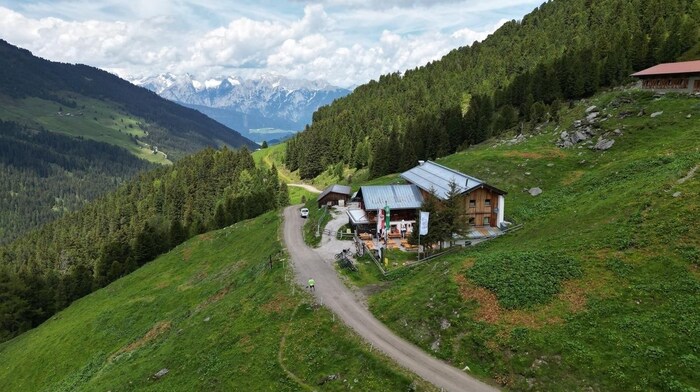 View through the valley to the Karwendel.