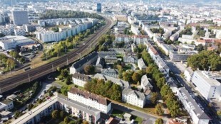 Zwischen Weststrecke und Franckstraße entsteht das neue Gölsdorf-Areal. (Bild: zVg)