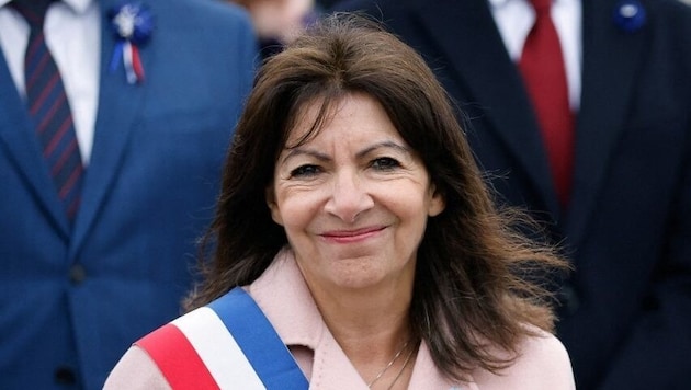 Anne Hidalgo, Mayor of Paris, wants to swim in the Seine in mid-July to demonstrate the cleanliness of the river. (Bild: AFP/Johanna Geron)