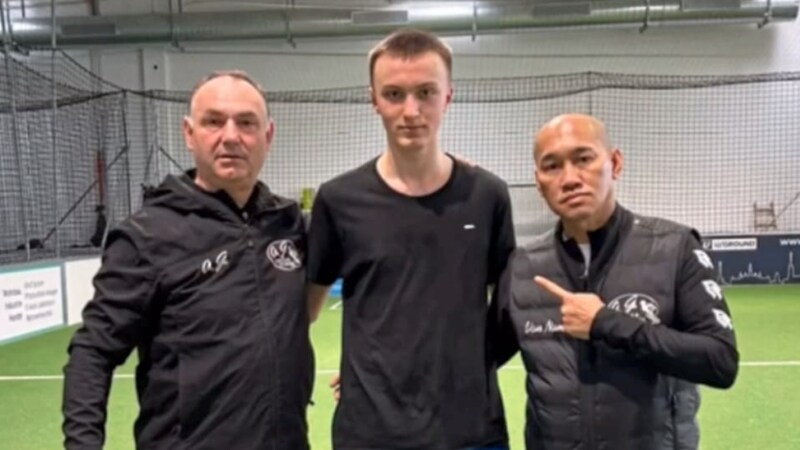 Pham ist auch in der Ante Gale Soccerschool in Wien als Individual- und Mentaltrainer tätig.  (Bild: ZVG)