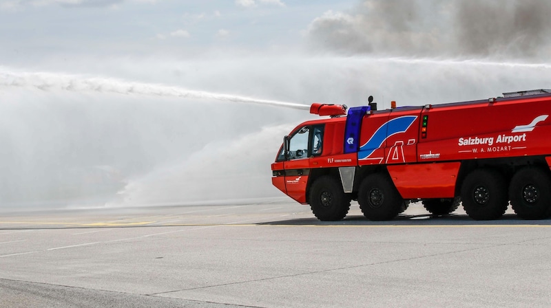 When fire extinguishing exercises were carried out decades ago, so-called PFAS substances got into the soil and persist for an extremely long time. (Bild: Tschepp Markus)