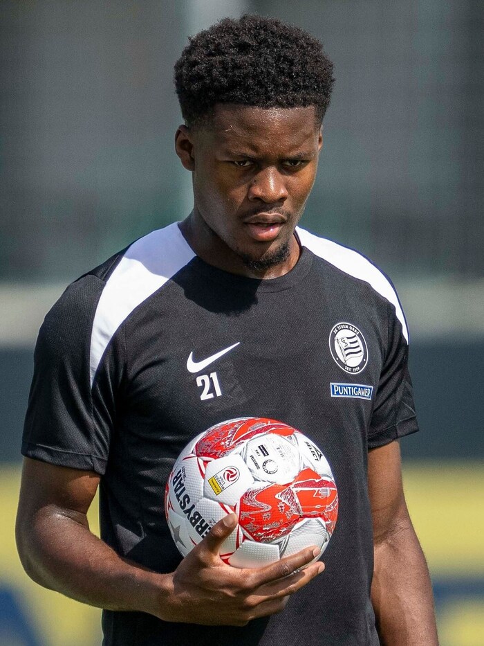 Neu im Mittelfeld bei Sturm: Tochi Chukwuani.