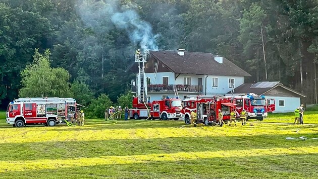 Die Feuerwehr konnte den Brand löschen. (Bild: Markus Tschepp)