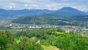 Die Tour von Feldkirch-Tosters ins Fürstentum Liechtenstein über den Felsbandweg hat viel zu ...