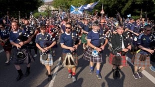 Der Marsch der „Tartan Army“ der Schotten zum Stadion zählt zu den Highlights bei dieser EM.