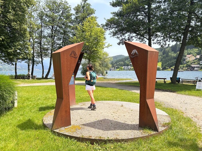 Direkt am Millstätter See, im Klingerpark, ist das Ziel der elften Etappe. 