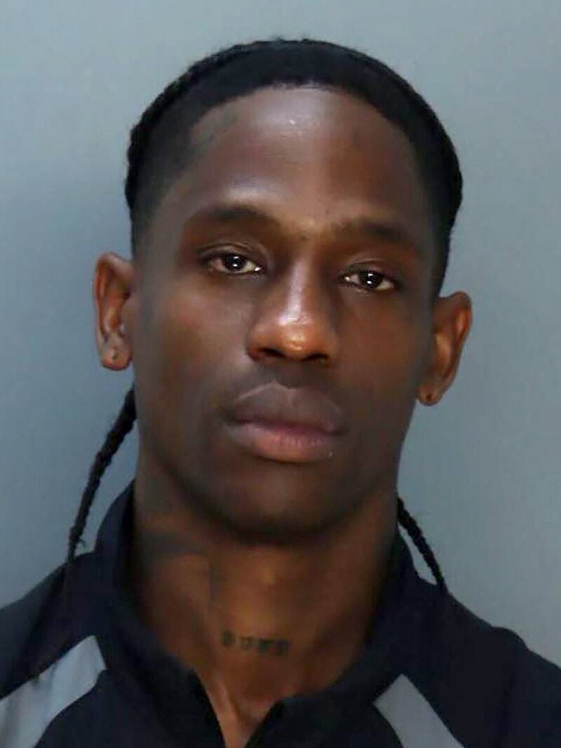 Travis Scott a Miami Beachen történt letartóztatása után (Bild: APA/AFP/Miami-Dade County Corrections and Rehabilitation/HANDOUT)