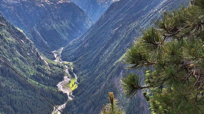 From the alpine terrace, you can see further into and down into the Stubai Valley.