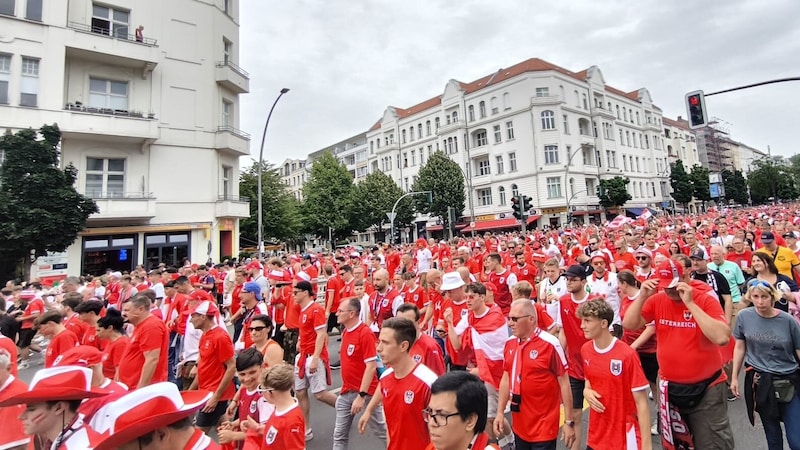 Thousands of ÖFB fans will accompany the team to Germany in summer 2024. (Bild: krone.at)