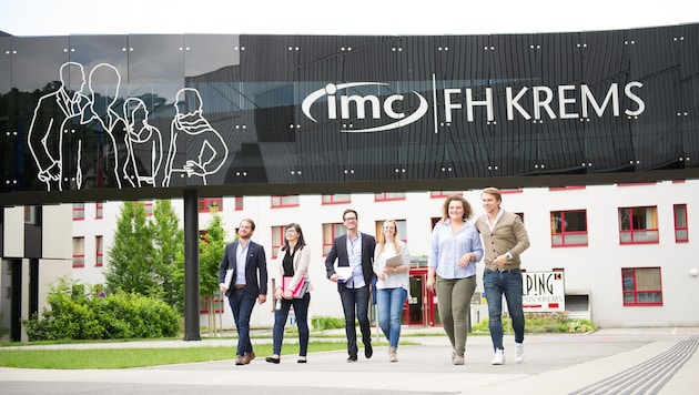 Über 3000 Studierende aus dem In- und Ausland besuchen die IMC Fachhochschule Krems (Bild: IMC Krems)