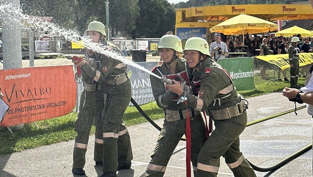 Wasser, Marsch in St. Veit! (Bild: Jennifer Kapellari)