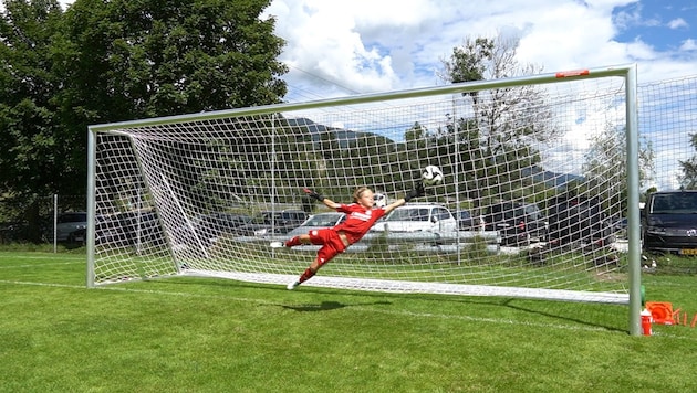 In Hollersbach wird ein spezielles Tormanntraining angeboten. (Bild: Harry Seeber)