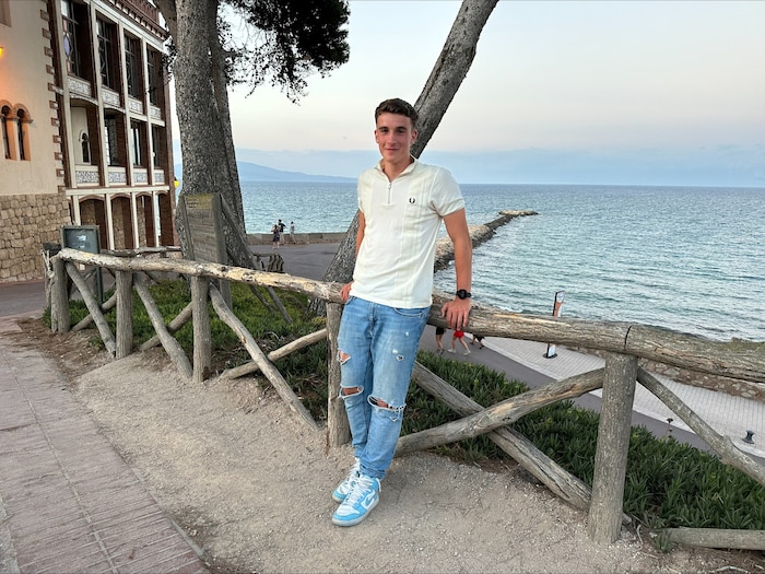 Der Fußballer Joel Wasser maturierte am Grazer Bundesgymnasium Oeversee.