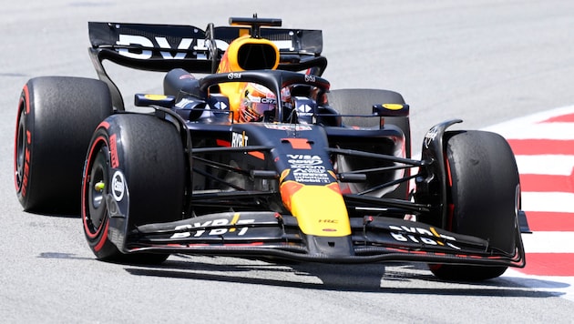 Max Verstappen fährt auch 2025 für Red Bull. (Bild: AFP/Josep LAGO)