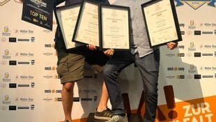 Die Freude bei der Privatbrauerei Gols ist groß: Chef Markus Sautner und Braumeister Johannes ...