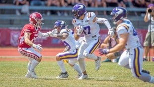 Reece Horn (am Ball) erzielte drei Touchdowns für die Vikings. (Bild: Hannes Jirgal)