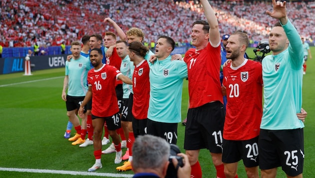 Austria's national team can almost celebrate their ticket to the round of 16. (Bild: AFP/APA/Axel Heimken)
