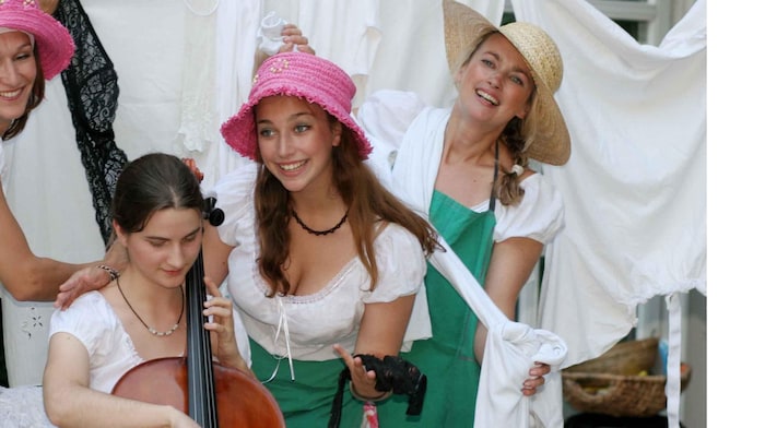 Joint performance with daughter Samantha (center)