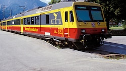 Die Auseinandersetzung fand in einer Garnitur der Montafonerbahn statt. (Bild: stock.adobe.com/Wolfgang Simlinger)