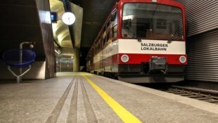 Vor der Festlegung der geplanten S-Link-Trasse wurden gesamt 14 Varianten (sechs ober-, acht unterirdisch) geprüft. DIe Gesamtkosten inklusive fünf unterirdischer Haltestellen betragen 2,71 Milliarden Euro. (Bild: Tröster Andreas)
