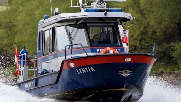 Polizeiboot Lentia