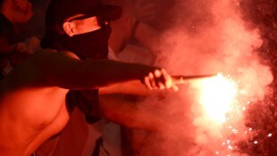 Die Polizei hat rund um die Begegnung 45 Straftaten registriert. 