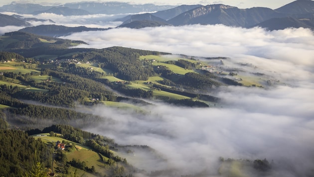 Der Blick vom Schöckl in die Ferne. (Bild: Harald Eisenberger)