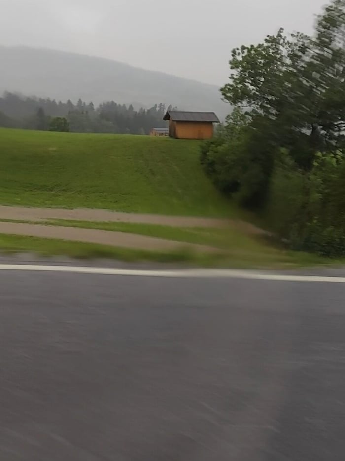 Neben der L200 bildeten sich „Bäche“.