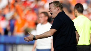 Roland Koeman war nach der Pleite gegen Österreich deutlich bedient.