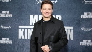 Jeremy Renner sprach jetzt über sein Hollywood-Comeback nach dem schweren Schneepflug-Unfall.