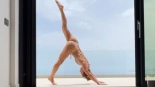 Lola Weippert begeistert ihre Fans mit ihren Yoga-Verrenkungen. (Bild: instagram.com/lolaweippert)
